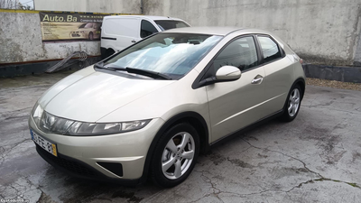 Honda Civic 1.4 Sport