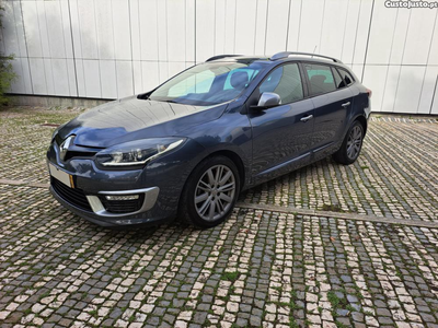 Renault Mégane Sport Tourer 1.5 DCI GT LINE - NACIONAL