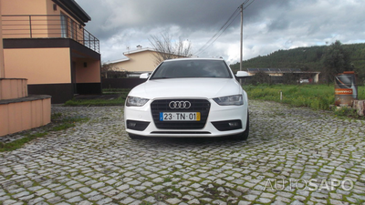 Audi A4 2.0 TDi S-line de 2012