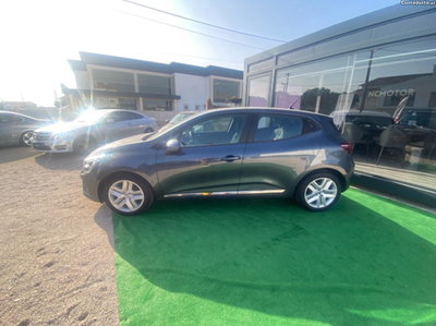 Renault Clio 1.0