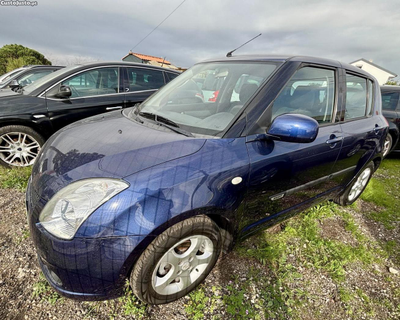 Suzuki Swift 1.3i