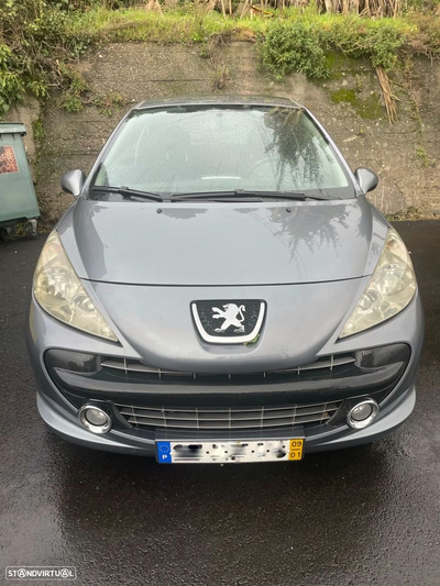 Peugeot 207 1.6 HDi Sport