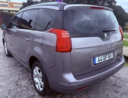 Peugeot 5008 1.6 BlueHdi Allure Aut.7Lug.120cv