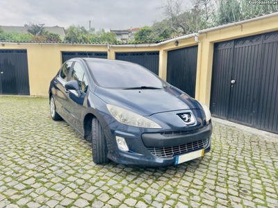 Peugeot 308 1.6hdi (versão Sport) automático