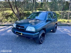 Suzuki Grand Vitara MT 1.6 L Aventure