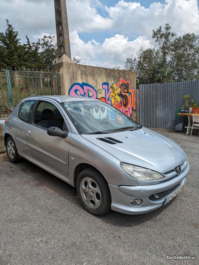 Peugeot 206 2000 hdi