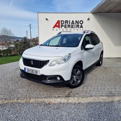 Peugeot 2008 1.2 PureTech Style