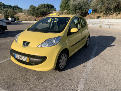 Peugeot 107 107