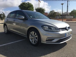 VW Golf VII 1.6 TDi DSG (automático)