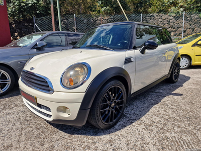 MINI Cooper D