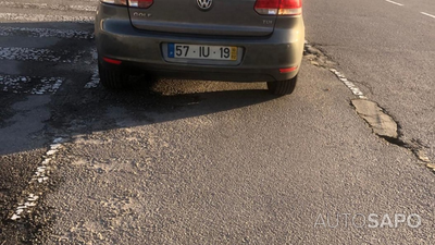 Volkswagen Golf 1.6 TDi Trendline DSG de 2010