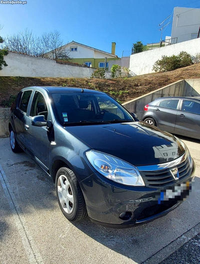 Dacia Sandero 1.2 16 V