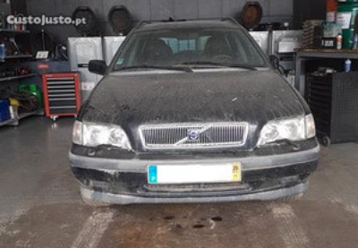 Volvo V40 2.0T para peças