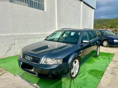 Audi A4 2.5 Tdi Quattro S-line