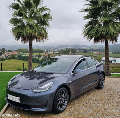 Tesla Model 3 Long-Range Dual Motor AWD