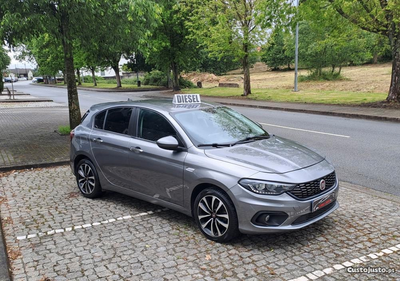 Fiat Tipo 1.3 M-JET 95 CV LOUNGE TECH