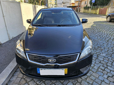 Kia Ceed S Coup 1.6 Crdi