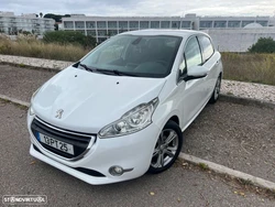 Peugeot 208 1.2 PureTech Allure