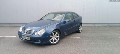 Mercedes-Benz C 220 Sport Coupé Evolution