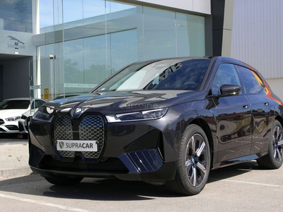 BMW IX xDrive 40