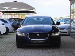 Jaguar XE 2.0 D Prestige