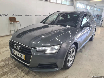 Audi A4 35 TDI S tronic