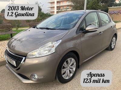 Peugeot 208 2013 * Distribuição Nova * Full Extras Business * Multimidia * AC