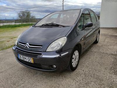 Citroën Picasso 1.6 HDI 110CV apenas 225.000kms