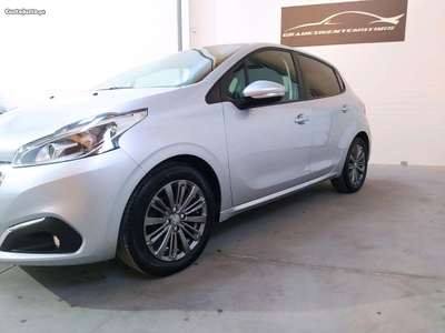 Peugeot 208 1.6BlueHdi  Nacional