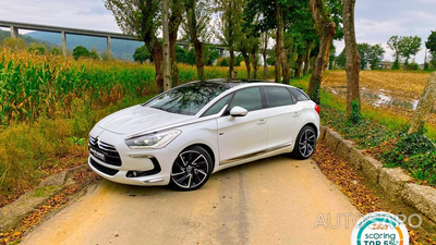 Citroen DS5 2.0 HDi Hybrid4 Sport Chic CMP6 de 2012