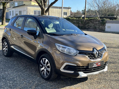 Renault Captur 0.9 TCE Exclusive