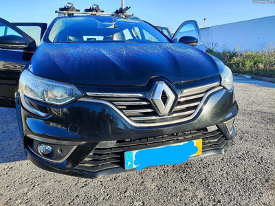 Renault Mégane Sport Tourer intense 1.5Dci 110 CV