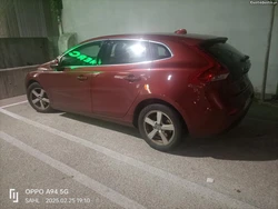 Volvo V40 Momentum 16 D2