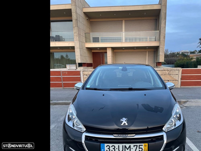 Peugeot 208 1.2 PureTech Style