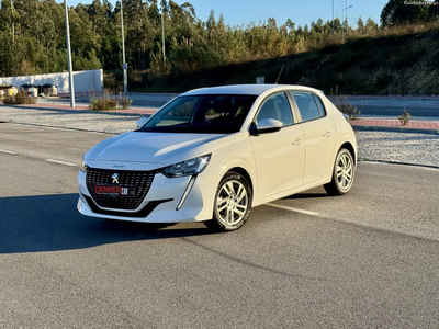 Peugeot 208 1.2 Gasolina 2020