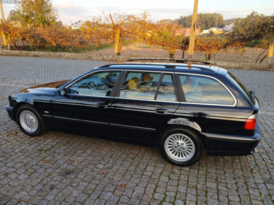 BMW 530 Touring 193cv