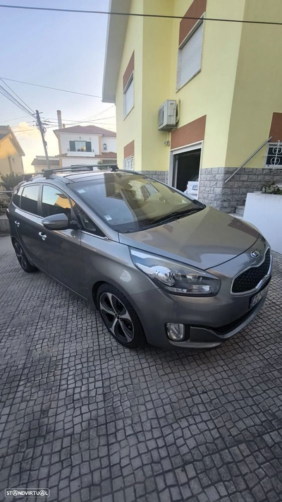 Kia Carens 1.7 CRDi ISG TX Aut.