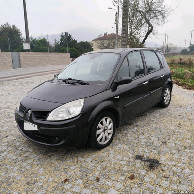 Renault Scénic 1.5 DCI IUC barato