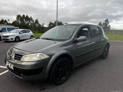 Renault Mégane 1.5 DCI Dynamic - Impecável