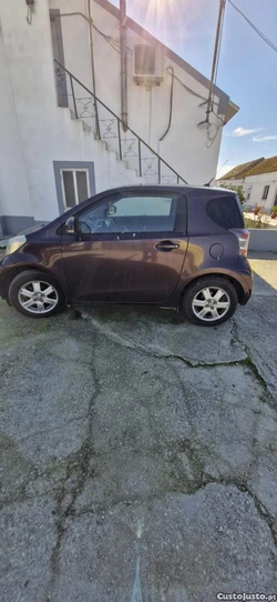 Toyota iQ 1.4