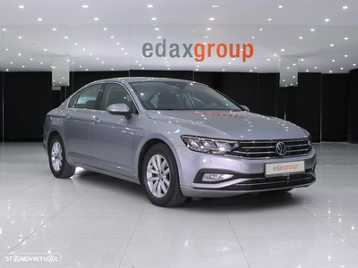 VW Passat 2.0 TDI Business DSG