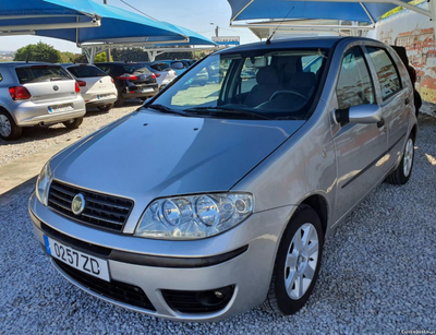 Fiat Punto 70 JTD Multijet Acti