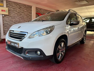 Peugeot 2008 1.2 PureTech Allure