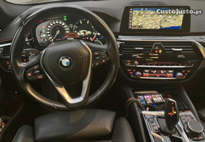 BMW 530 D Touring Line Luxury - Nacional