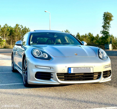 Porsche Panamera Standard