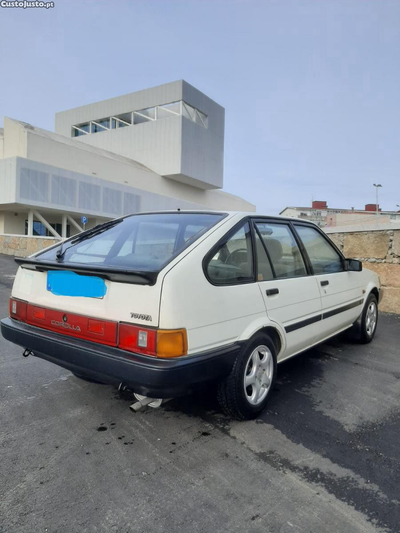 Toyota Corolla AE82 GL Liftback