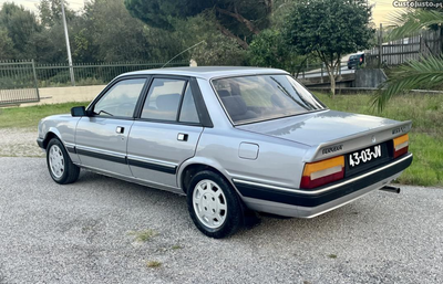 Peugeot 505 V6