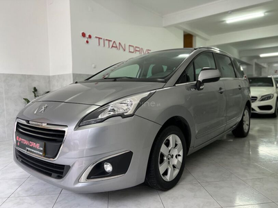 Peugeot 5008 1.6 BlueHDi Style