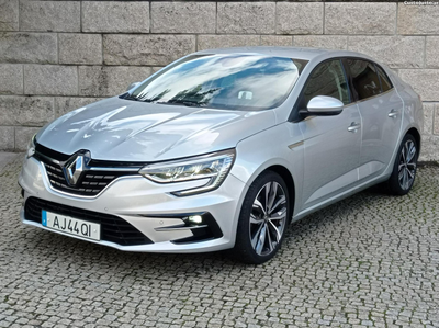 Renault Mégane GrandCoupé-Iva dedut�ível