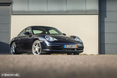 Porsche 911 (996)